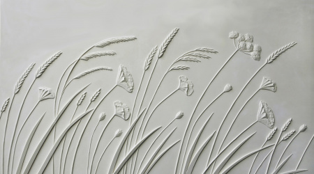 panneau mural décoratif en plâtre blanc motif 2/3 blé coquelicots et herbes sauvages en bas-relief